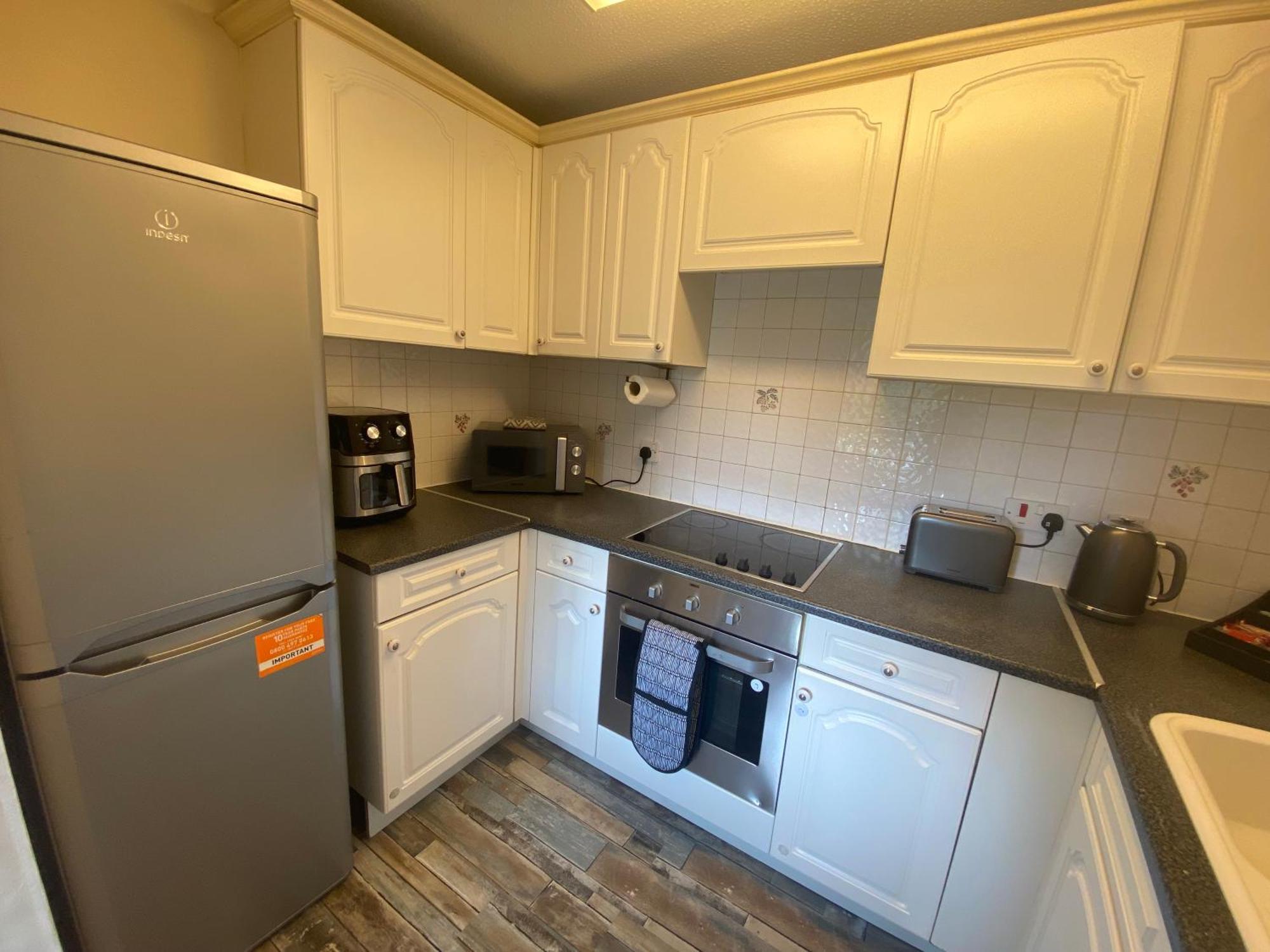 Lovely 2 Dbl Bed Apartment Near Heaton Park And North Manchester Hospital With Parking Exterior foto